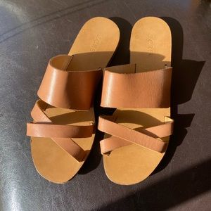 J. Crew Tan Leather Flat Sandals Size 8